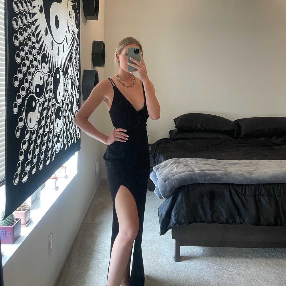 Floor Length w/ slit. Black maxi dress from Lulus